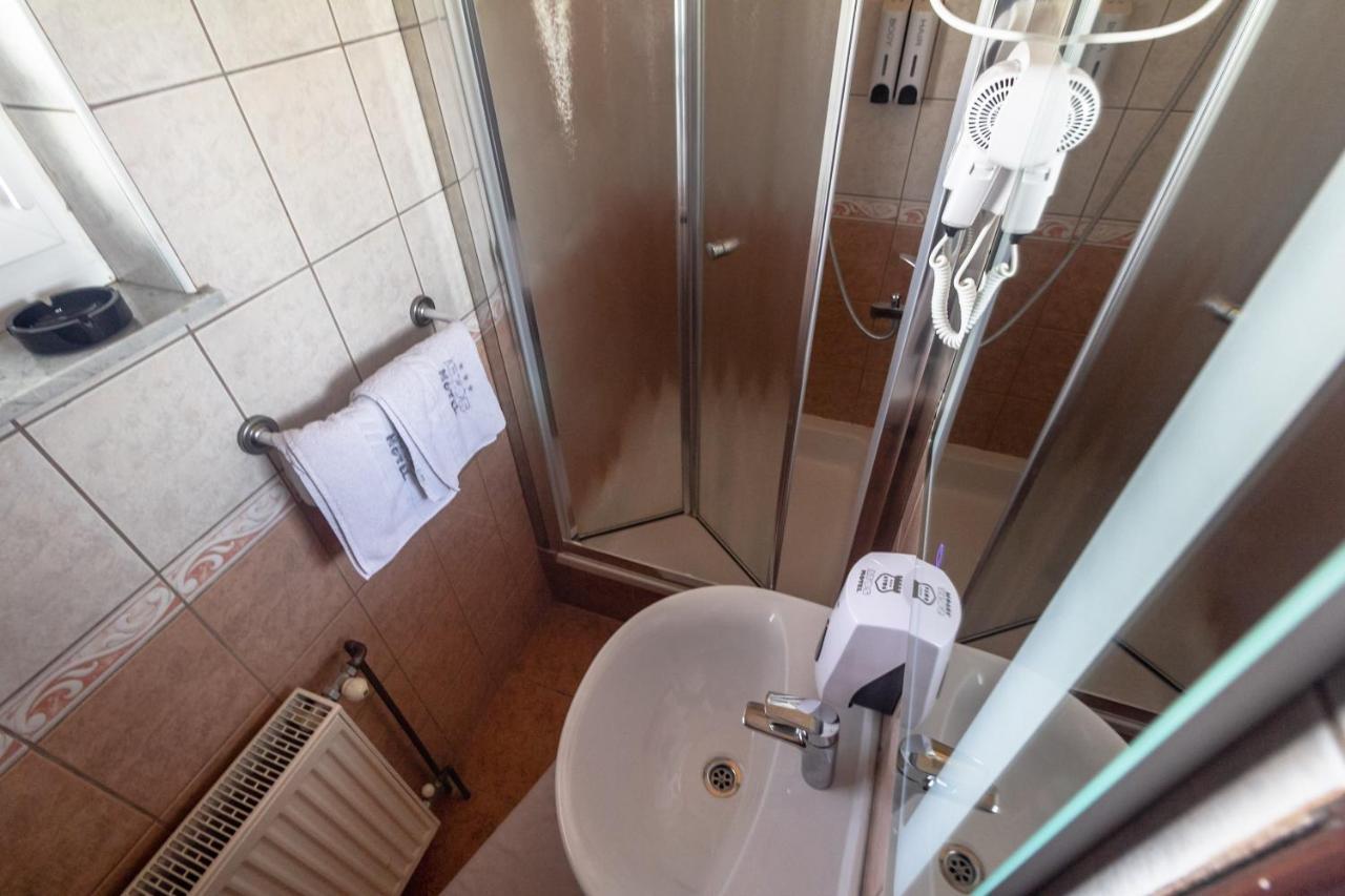 Motel Atos Laktaši Exteriér fotografie