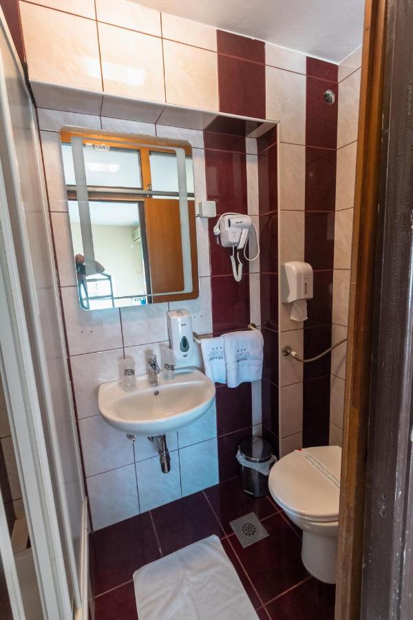 Motel Atos Laktaši Exteriér fotografie