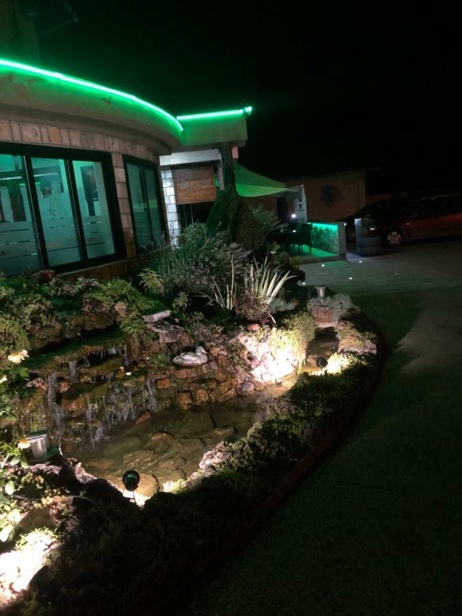 Motel Atos Laktaši Exteriér fotografie